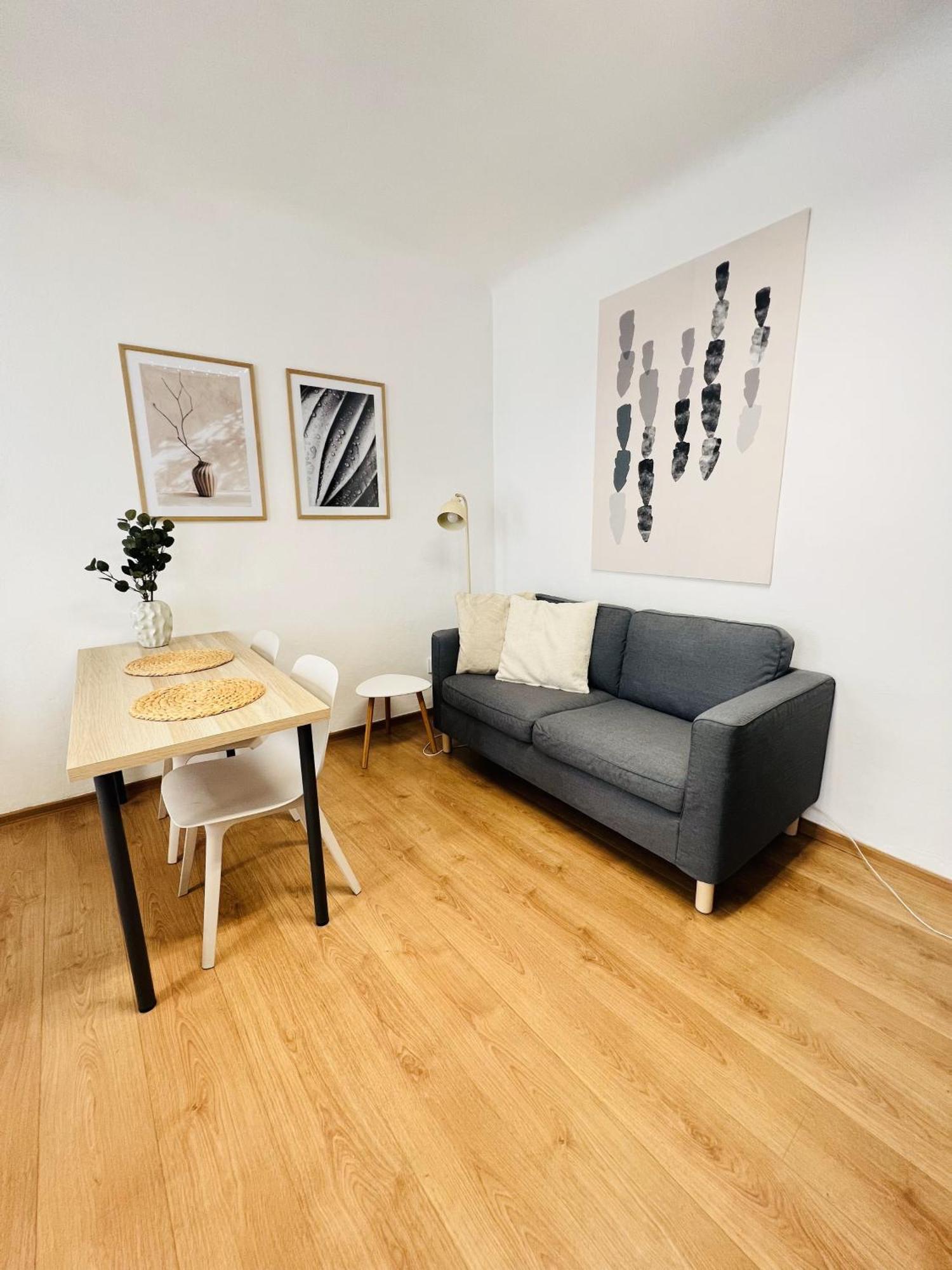 7 Nights Apartments Dominikanske N. Brno Luaran gambar