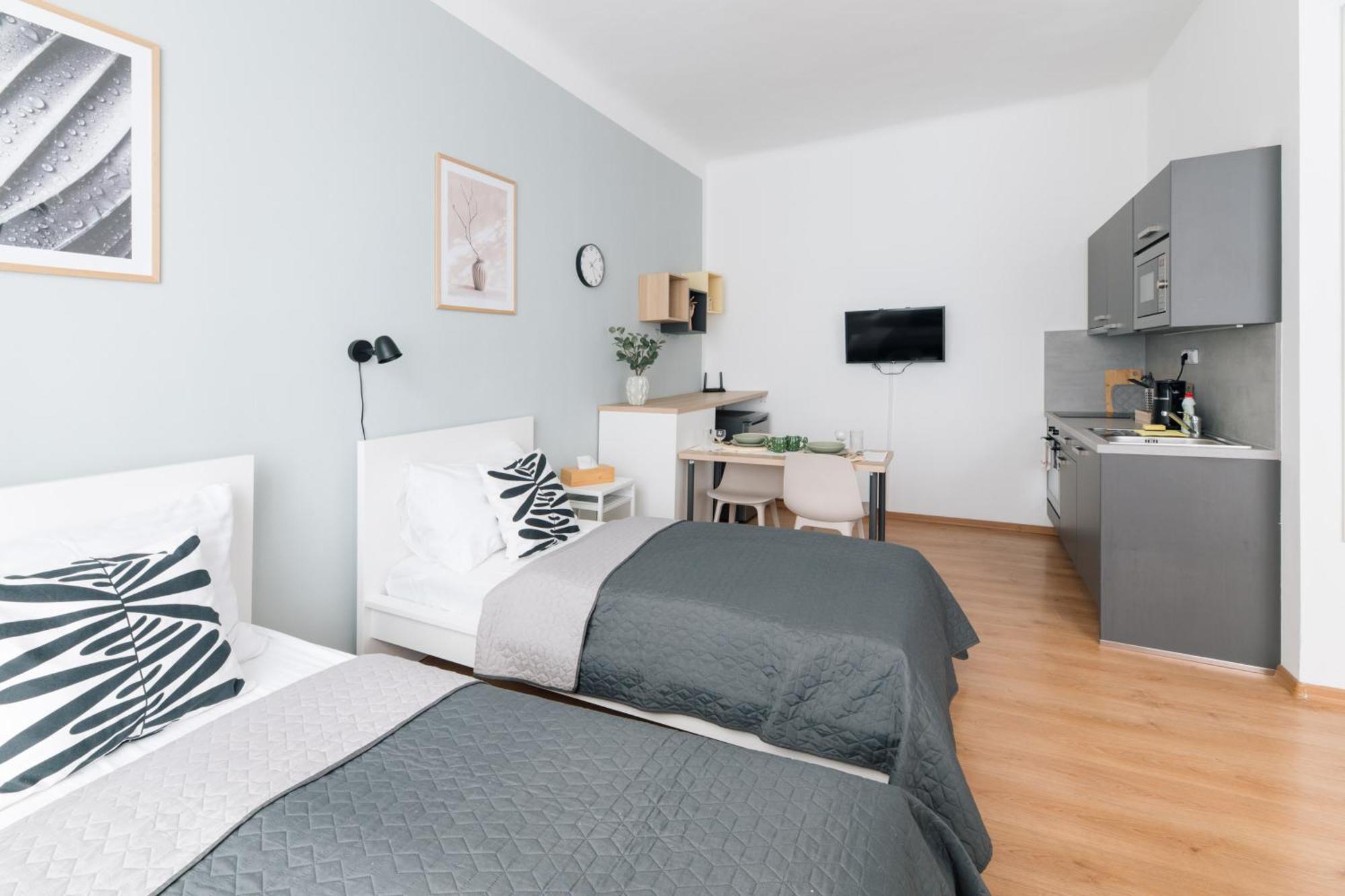 7 Nights Apartments Dominikanske N. Brno Luaran gambar