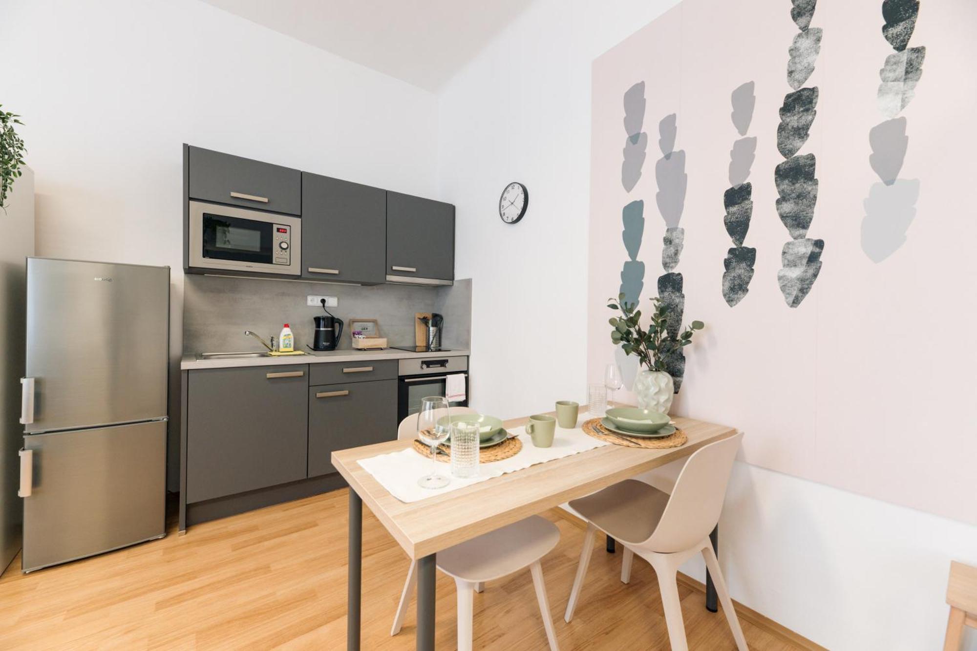 7 Nights Apartments Dominikanske N. Brno Luaran gambar