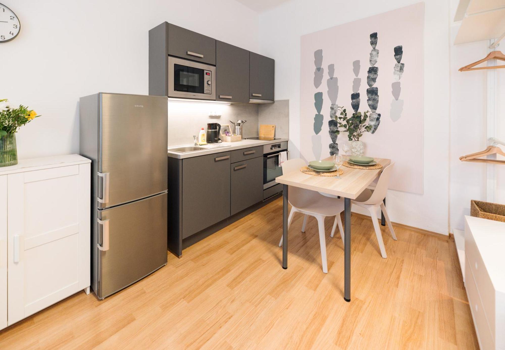 7 Nights Apartments Dominikanske N. Brno Luaran gambar