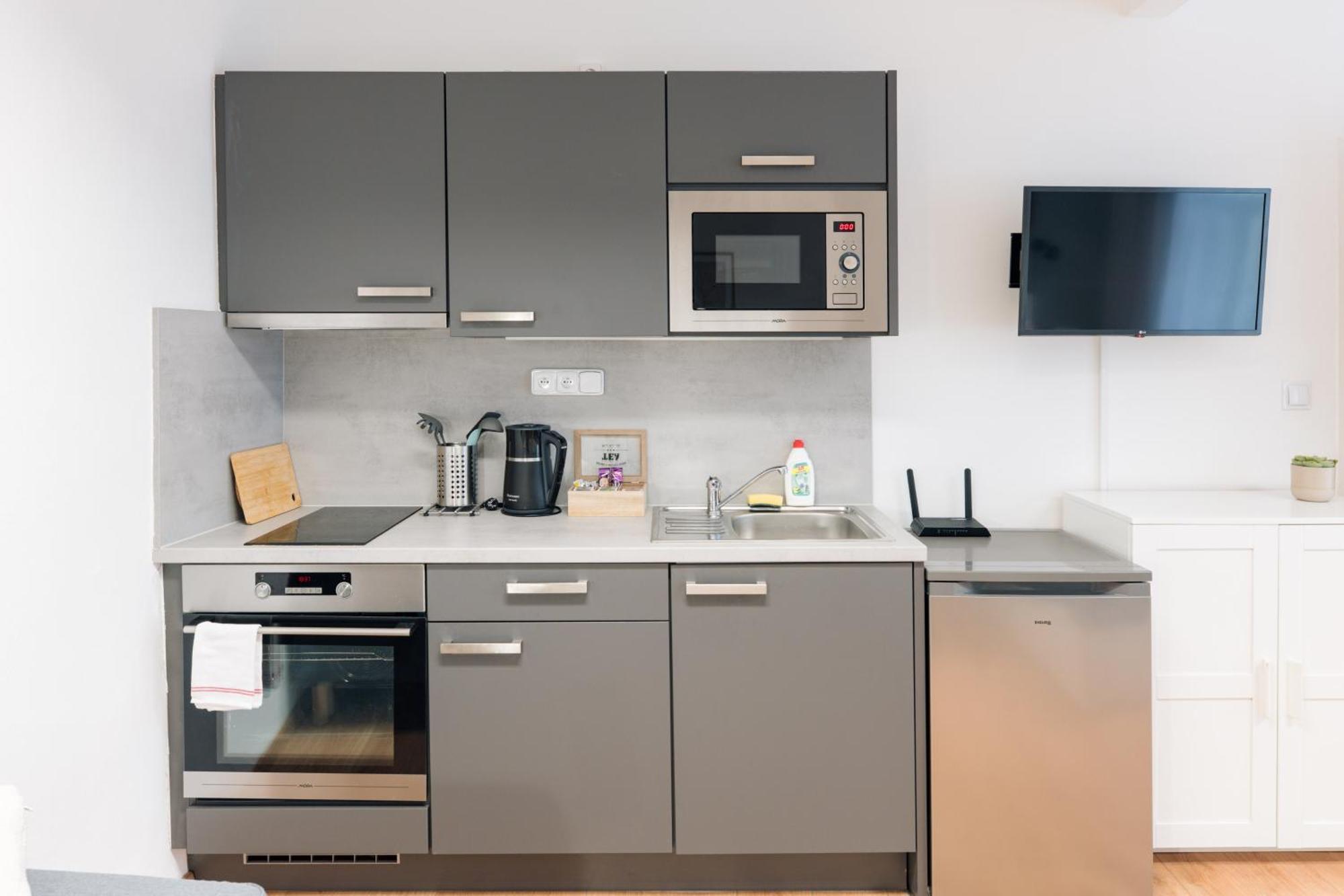 7 Nights Apartments Dominikanske N. Brno Luaran gambar