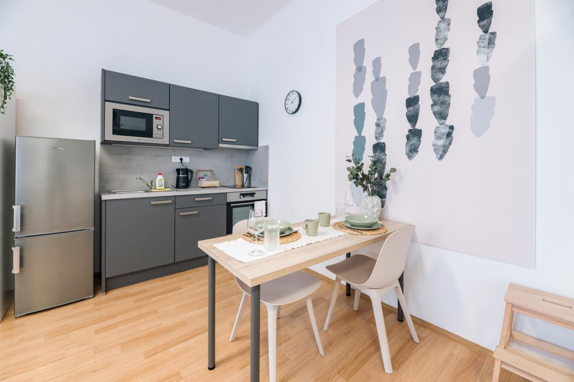 7 Nights Apartments Dominikanske N. Brno Luaran gambar